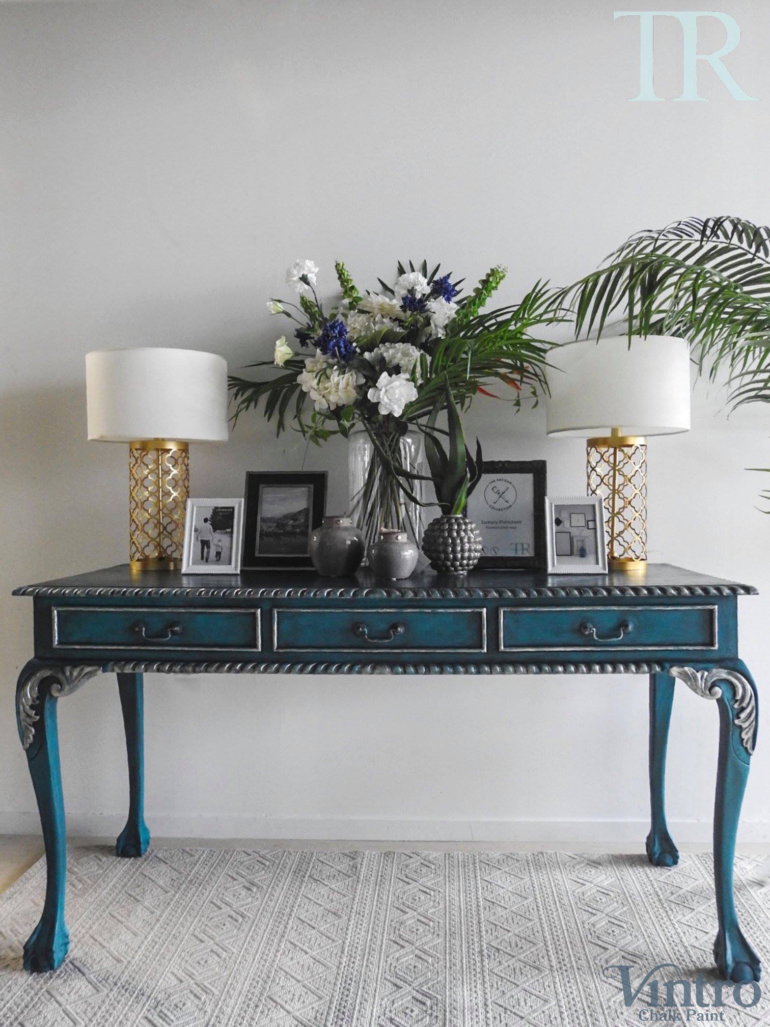 Teal with coloured waxes and Metallics