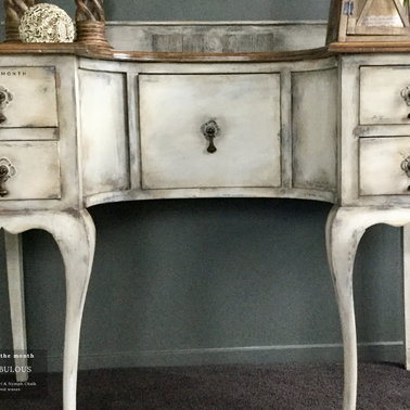 January 2019:  Flipping Fabulous - Lindy Fourie