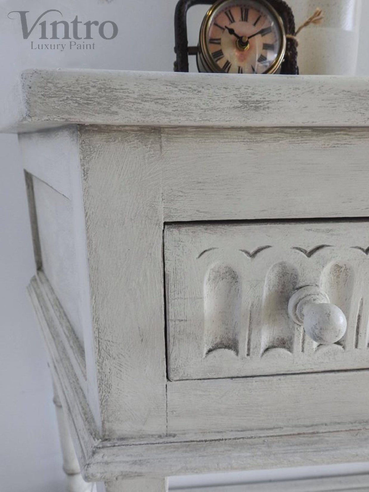 Create a french look with Vintro Coloured Waxes