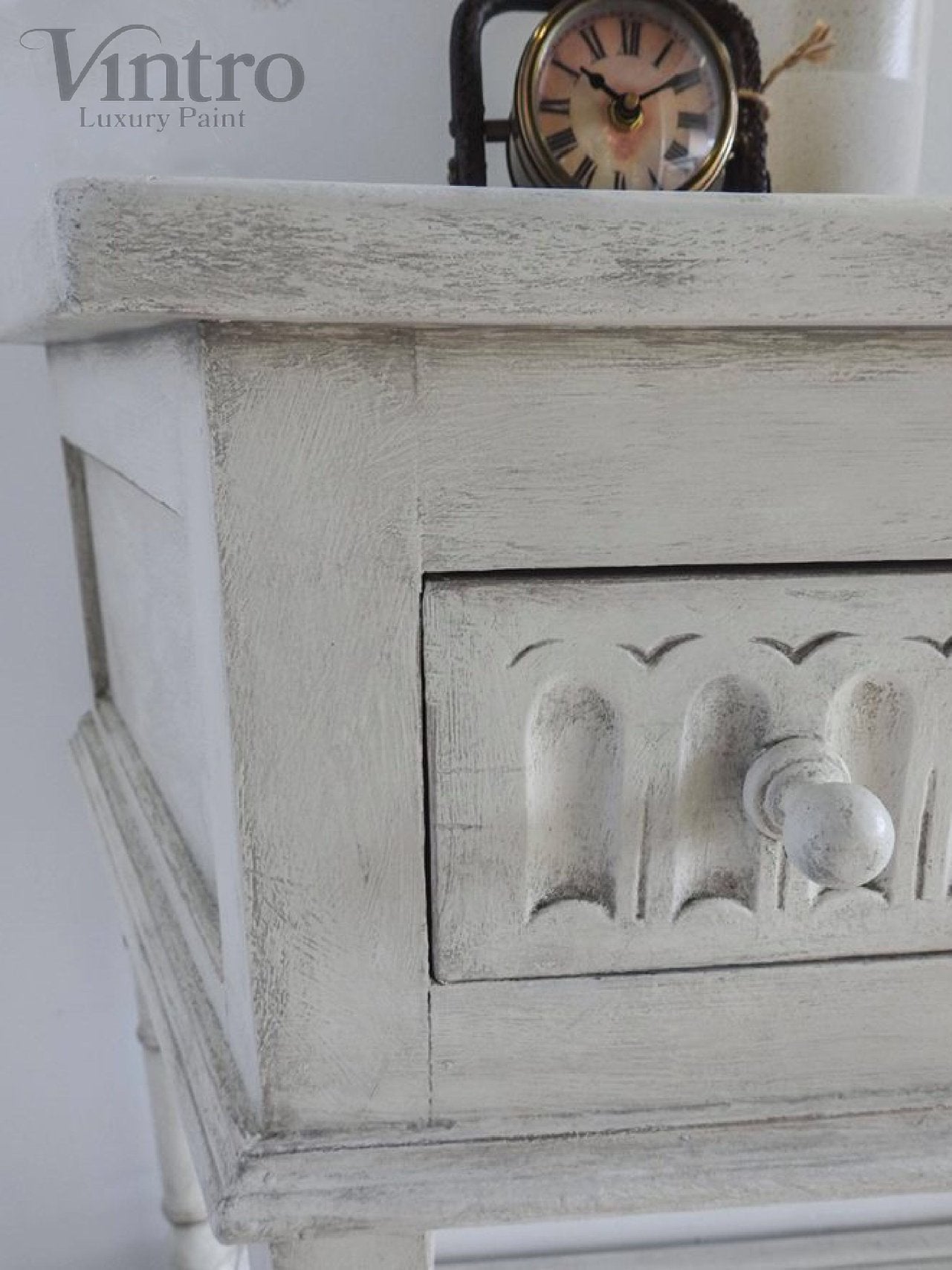 Create a french look with Vintro Coloured Waxes