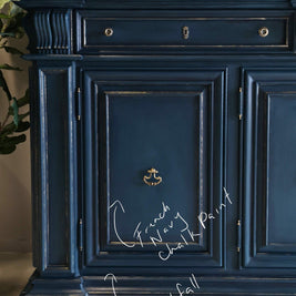 Paint Finishes with Coloured Wax