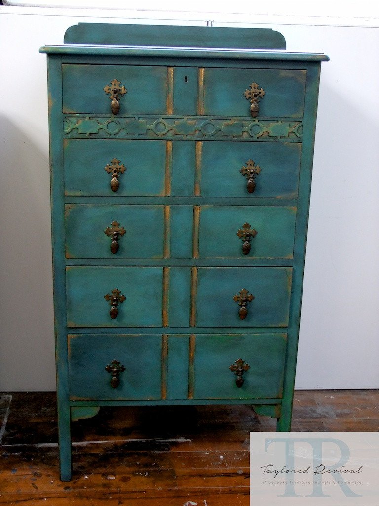 Not For Sale - Arial: Beautiful Solid Mahogany Antique set of drawers