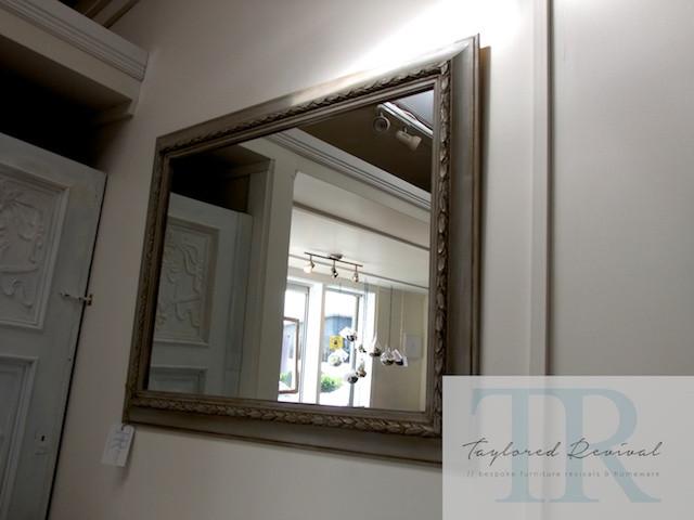 Not For Sale - Bian: Beautiful vintage mirror in grey and gold