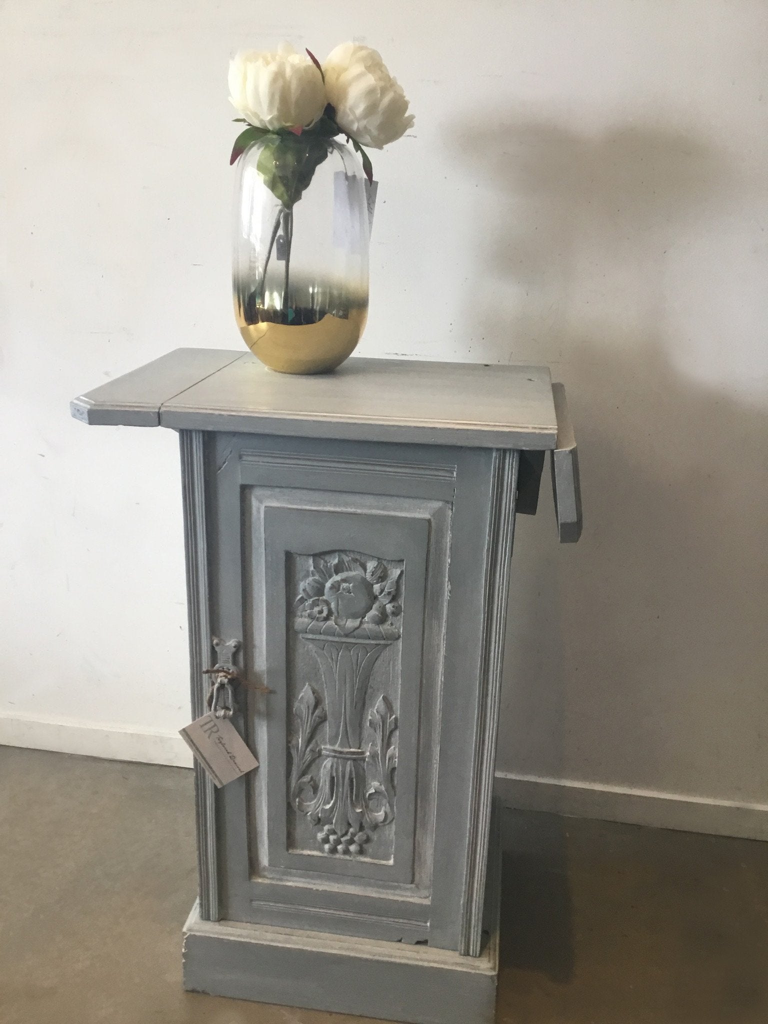 Not For Sale - Lilly: Antique drop-leaf side table