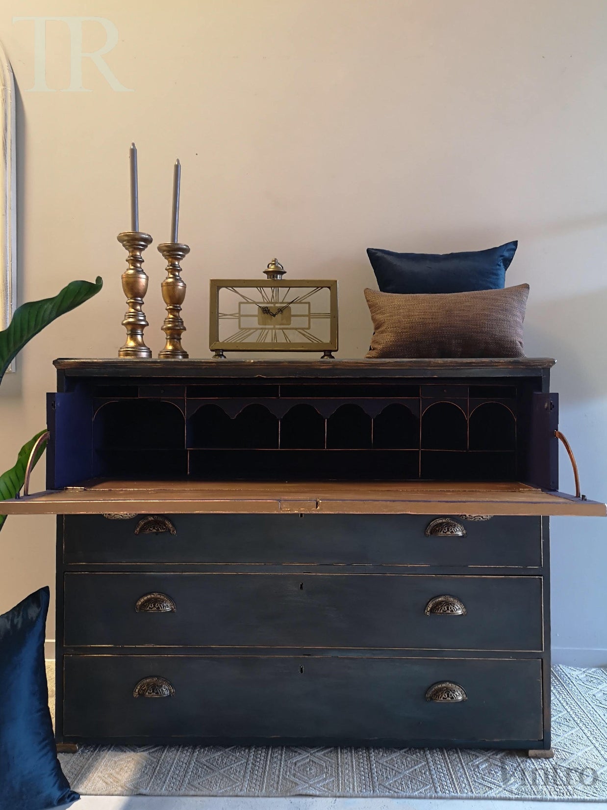 Not For Sale - Rita: Rustic desk with large set of drawers