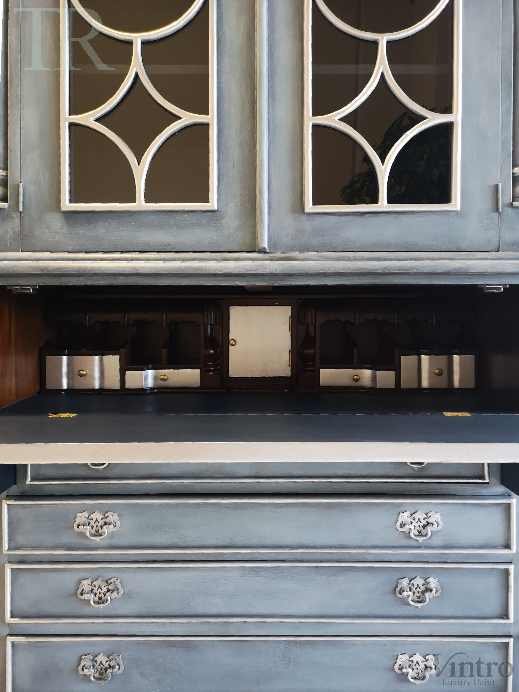 Not For Sale - Rosette: Large solid Mahogany display cabinet