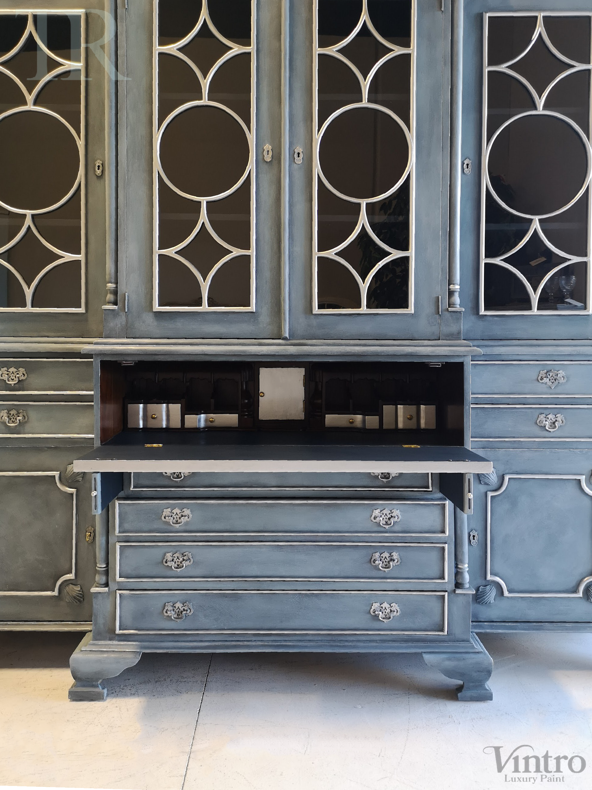 Not For Sale - Rosette: Large solid Mahogany display cabinet