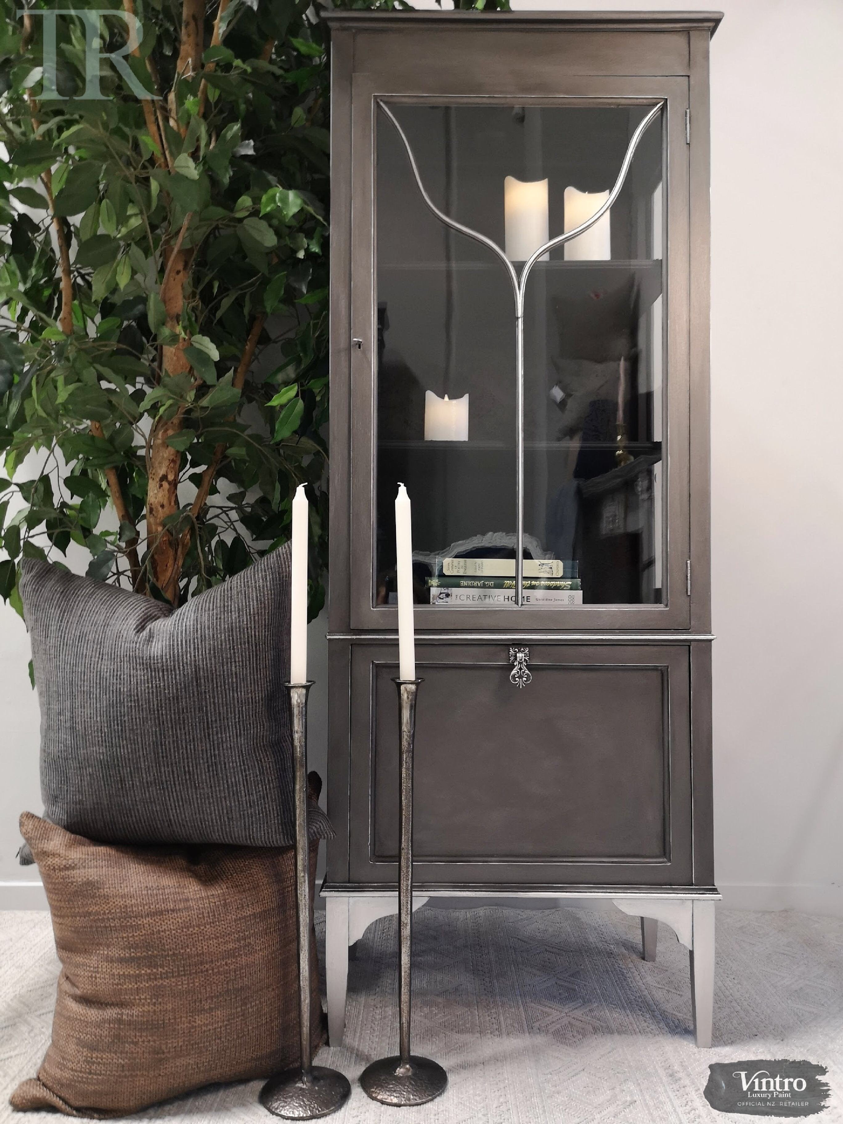 Not For Sale - Alisa: Small glass display cabinet