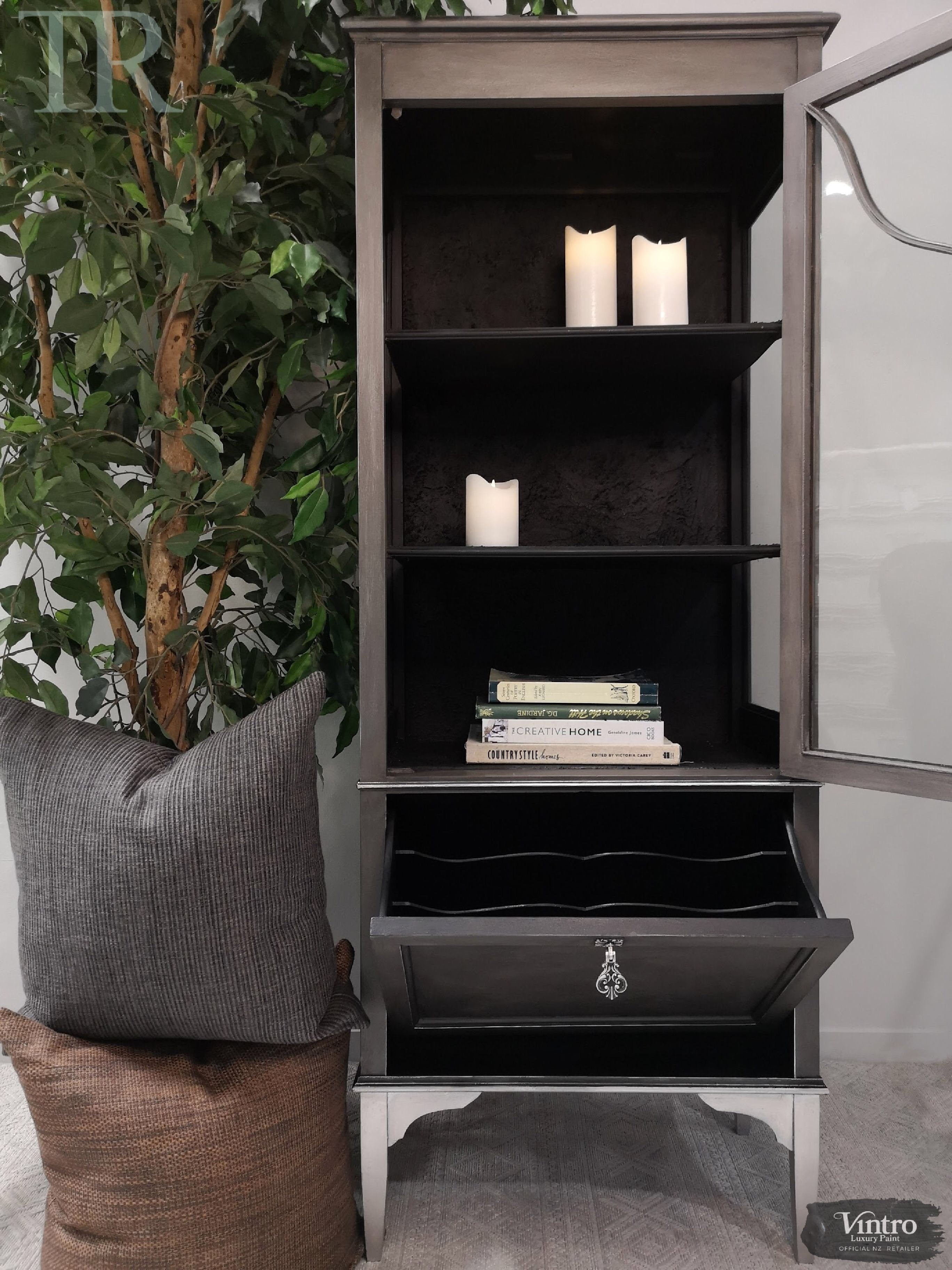 Not For Sale - Alisa: Small glass display cabinet