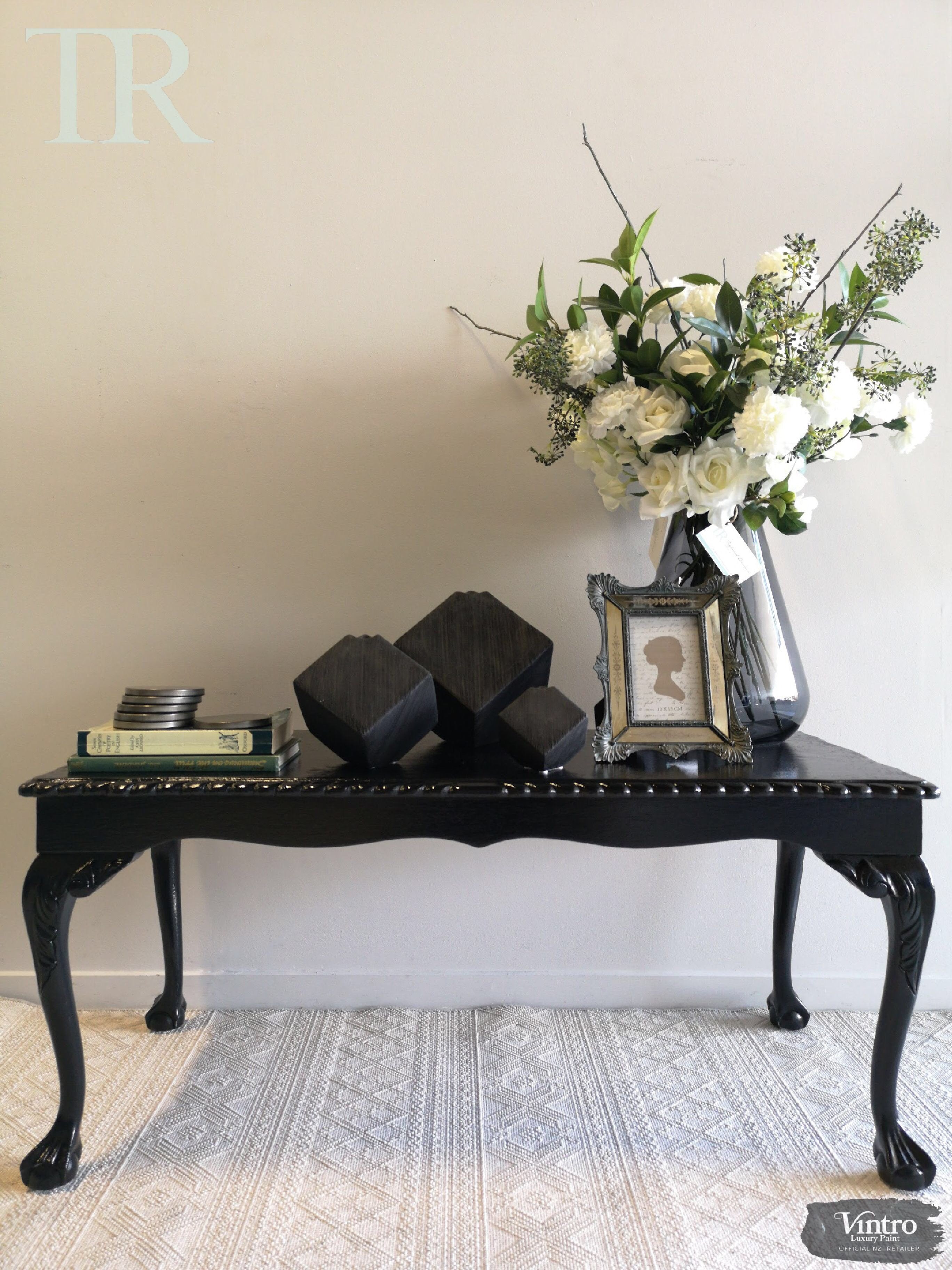 Not For Sale - Agatha: Vintro gloss lacquered  queen anne style coffee/ side table