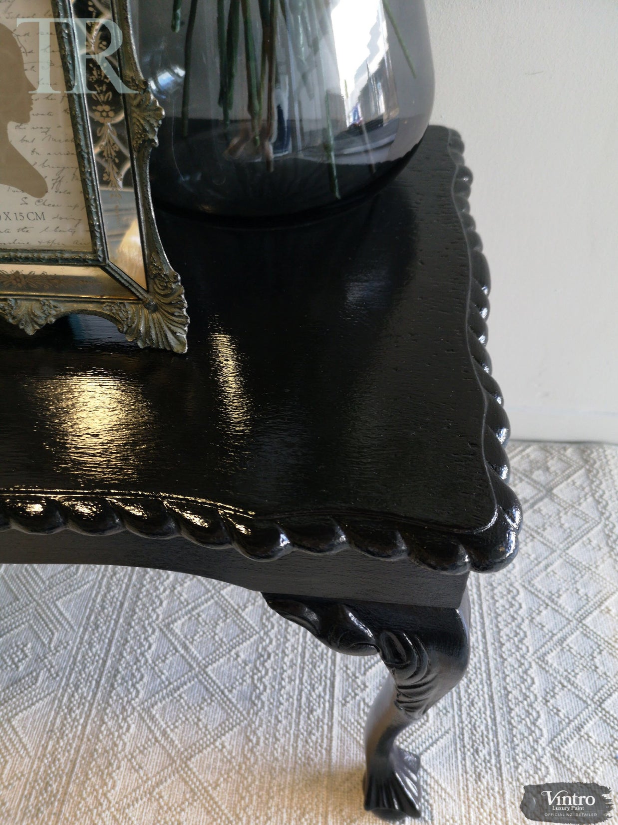 Not For Sale - Agatha: Vintro gloss lacquered  queen anne style coffee/ side table