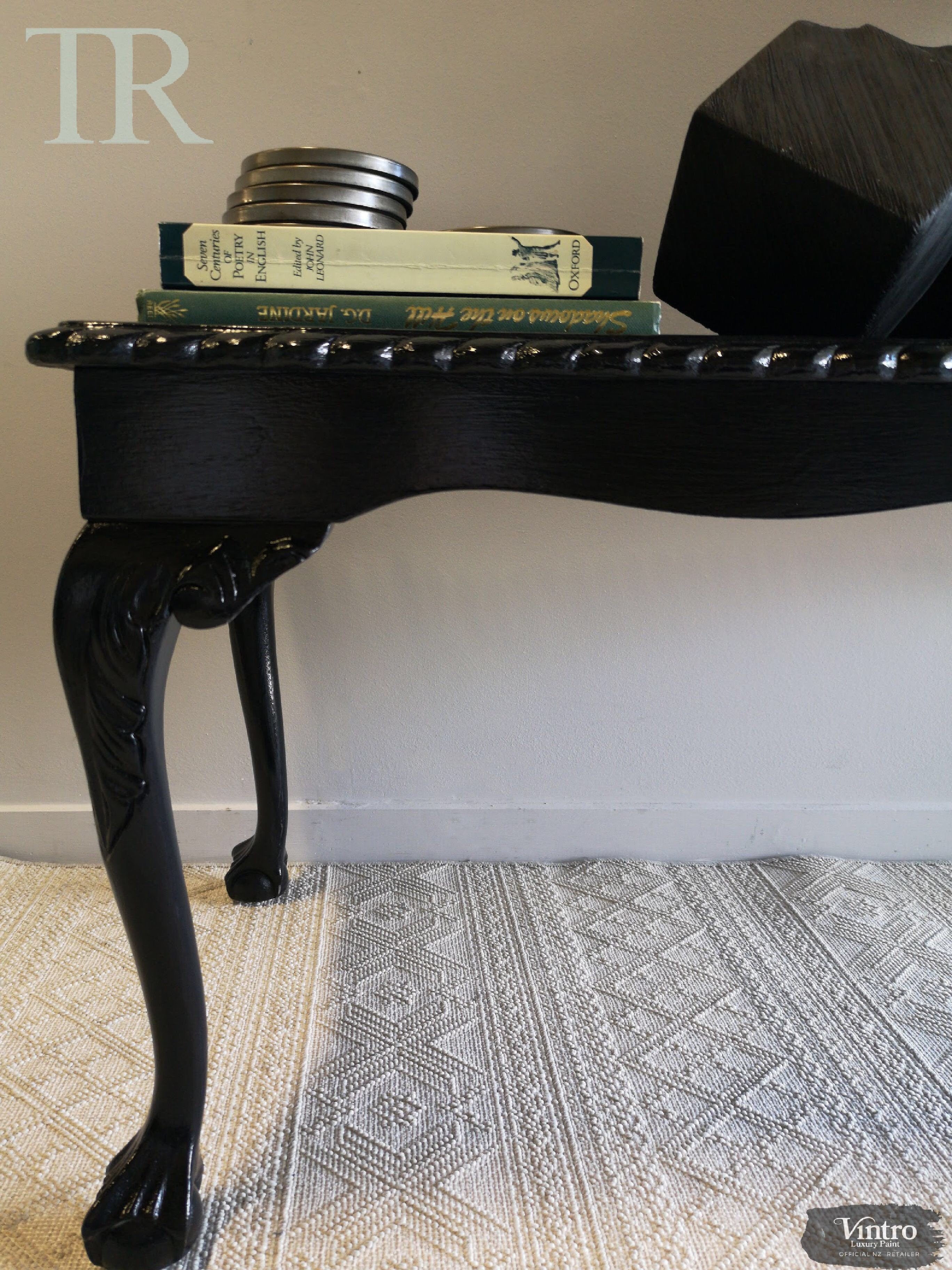 Not For Sale - Agatha: Vintro gloss lacquered  queen anne style coffee/ side table