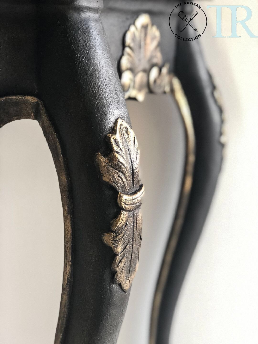 Not For Sale - Verah : French style console