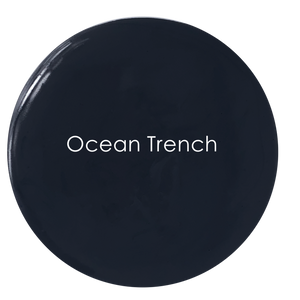 Ocean Trench paint tin – rich dark blue-black Velvet Luxe