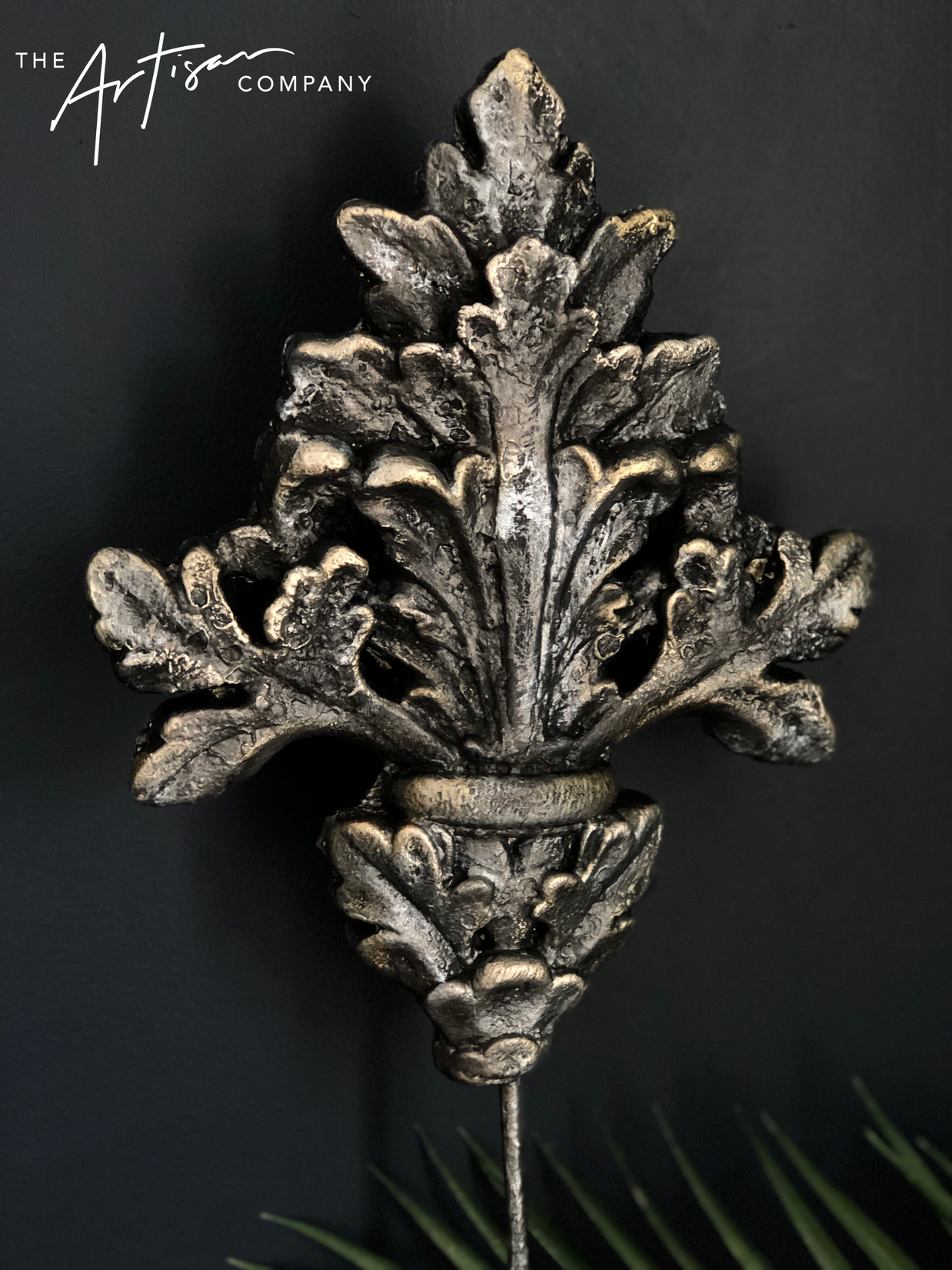 Gabriele -Hand Painted Fleur De Lis