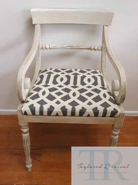 Not For Sale - The Mason's: Regency dining suite with linen lattice upholstery