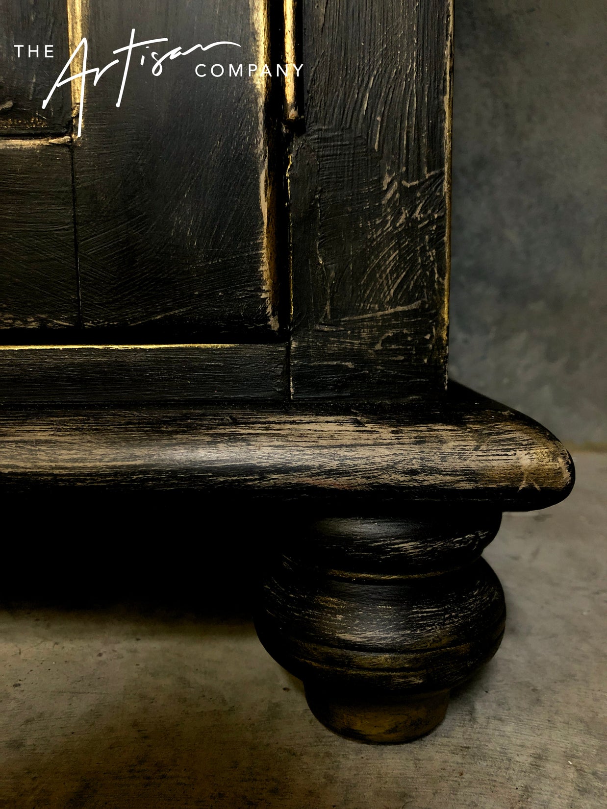 Luxuriously Textured & Rustic