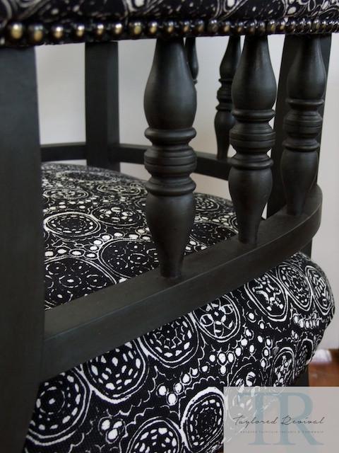 commissioned captains chair