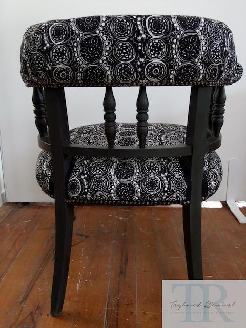 commissioned captains chair