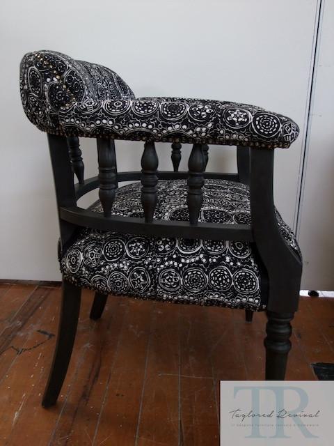 commissioned captains chair