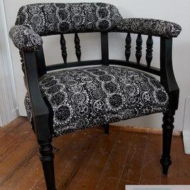 commissioned captains chair