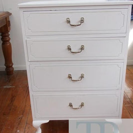 Commissioned set of drawers