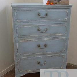 Commissioned set of drawers