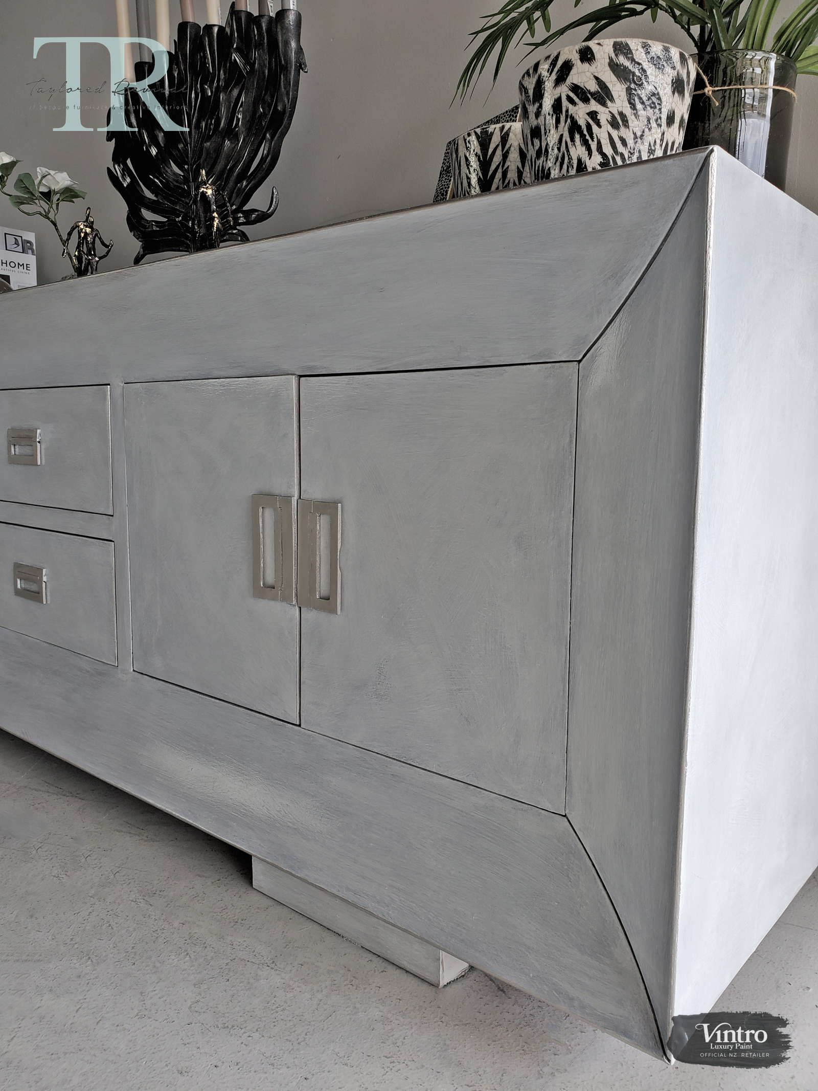 Not For Sale - Commissioned Entertainment Unit
