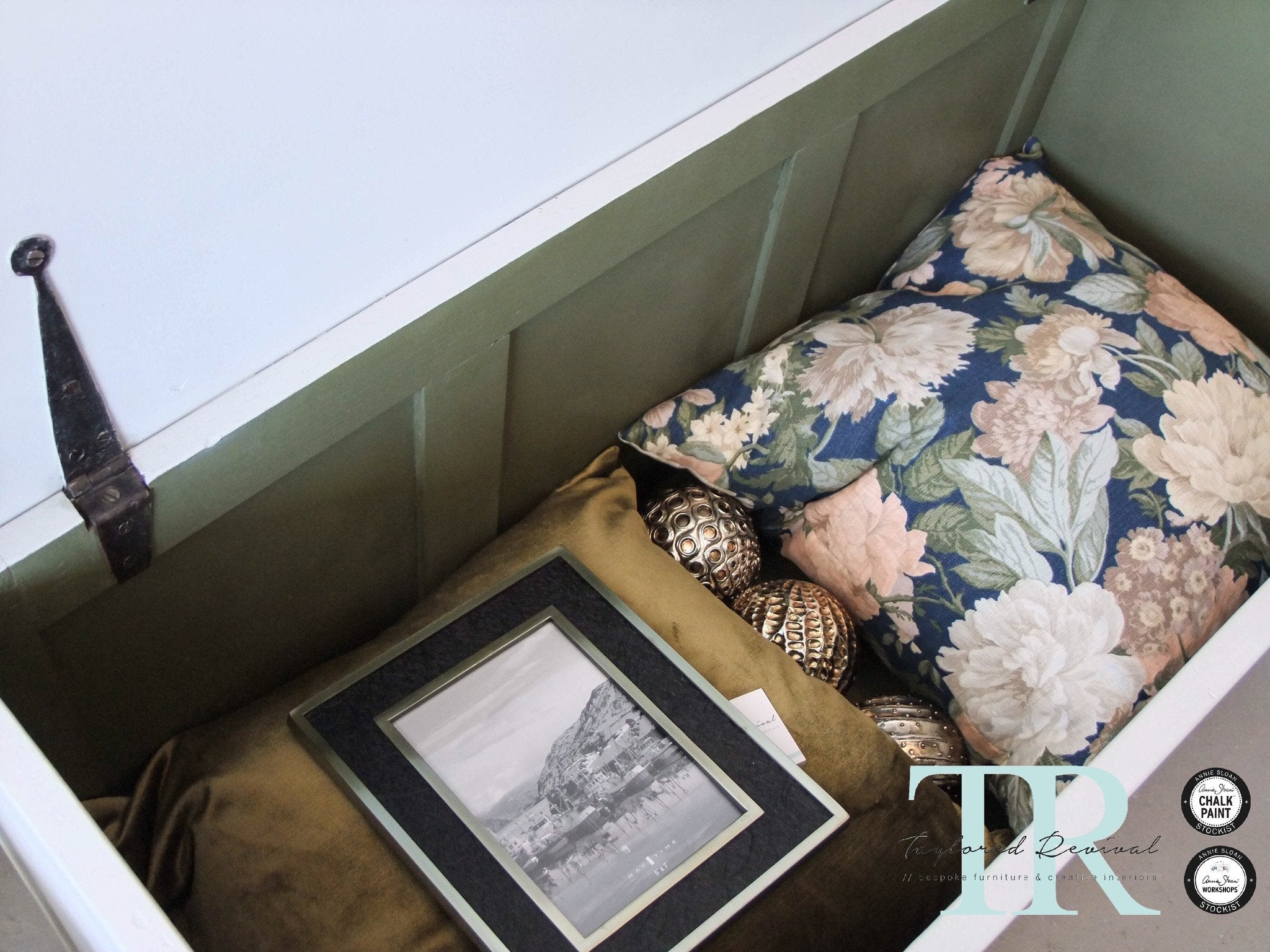 Not For Sale - Alice : Oak Blanket Box
