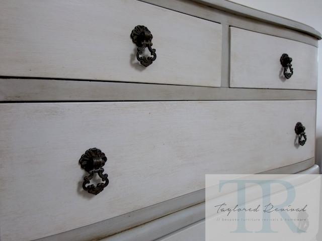 Not For Sale - Laura: Queen Anne bow front drawers