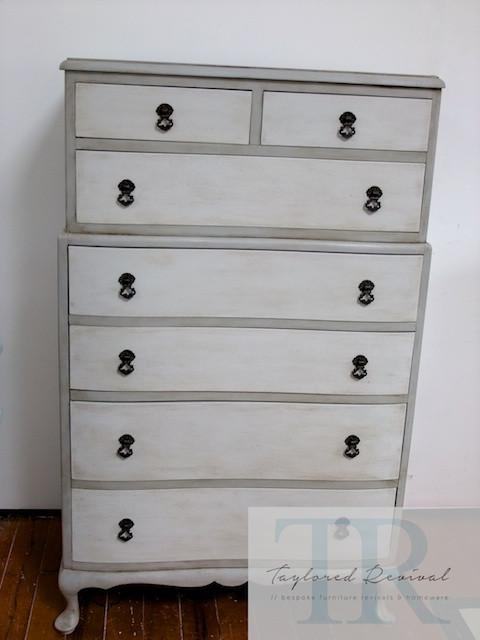 Not For Sale - Laura: Queen Anne bow front drawers