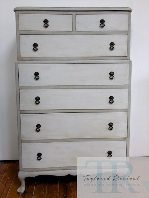 Not For Sale - Laura: Queen Anne bow front drawers