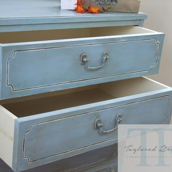 Commissioned set of drawers